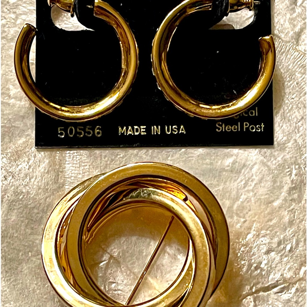 Vtg new surgical steel post Monet earrings and unsigned pin brooch set